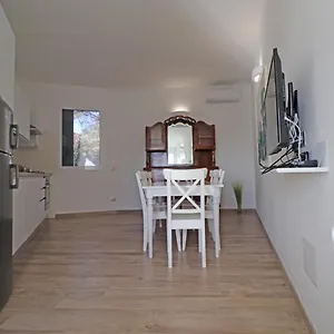 Murphy Holiday - Minima Ferienhaus La Maddalena (Sassari)