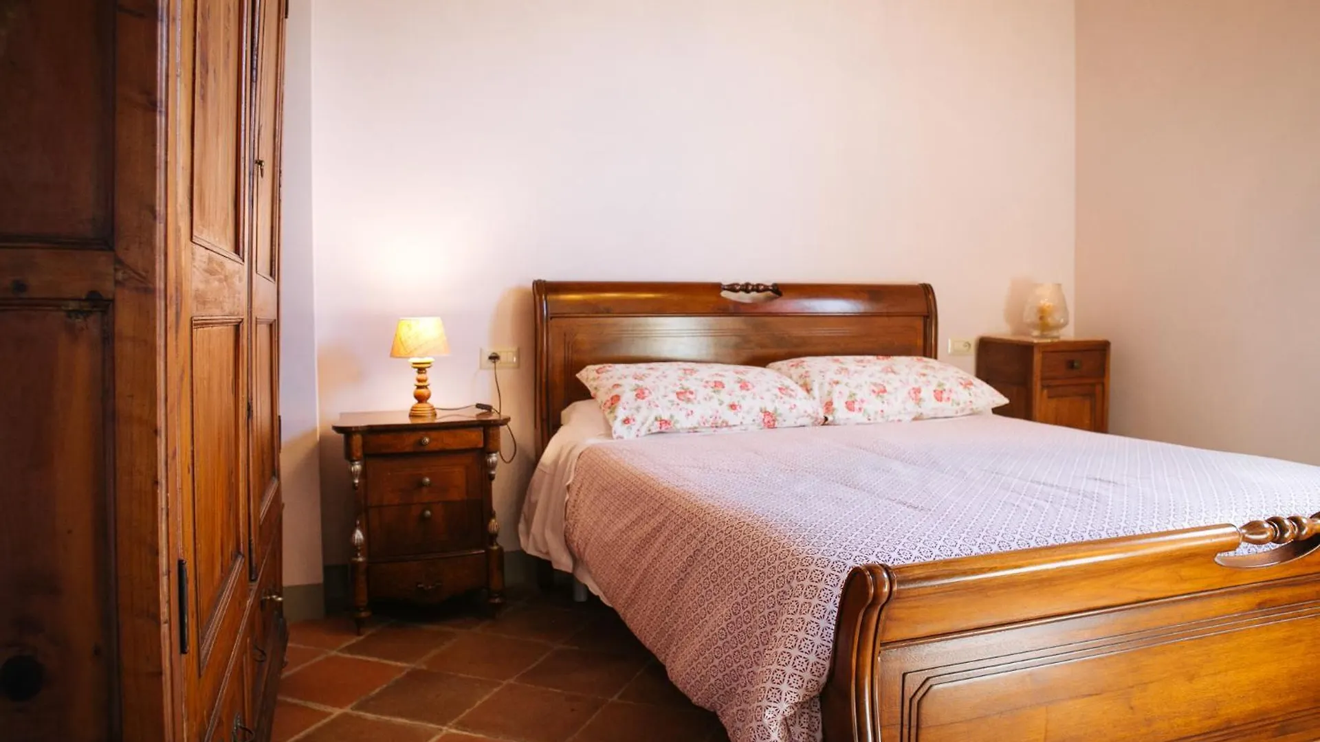 Podere Terreno Alla Via Della Volpaia Radda in Chianti Farm stay